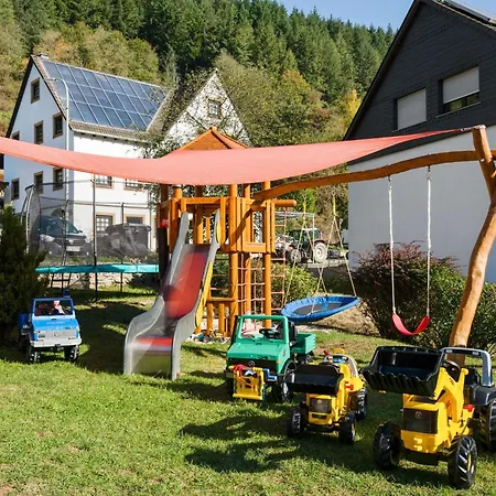 Modern In Hunsruck With Garden